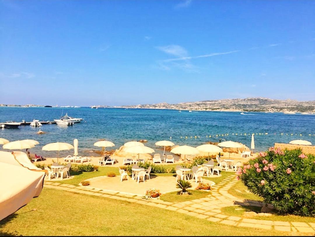 Casa Vacanze Ginestra La Maddalena Con Parcheggio Privato Exterior foto